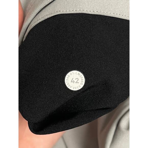 Lululemon Men's commission Pant Classic Warpstreme Grey size 42 - Picture 2 of 7